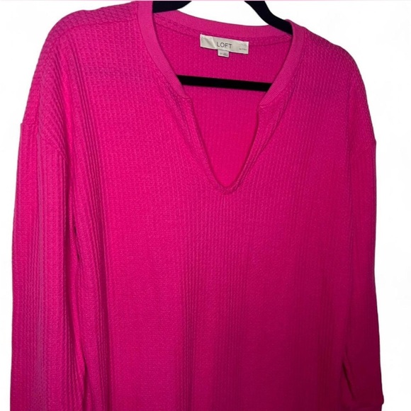 Loft Waffle Knit V-Neck Shirt Large Petite Pink Long Sleeve Pullover - Picture 2 of 4